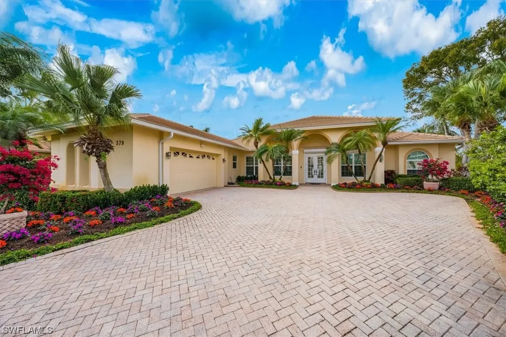 579 Eagle Creek Drive Naples FL 34113