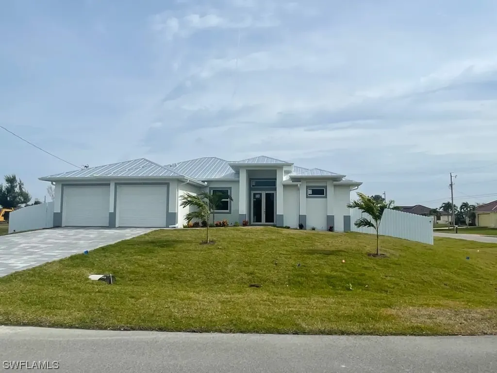 141 SW 35th Place Cape Coral FL 33991