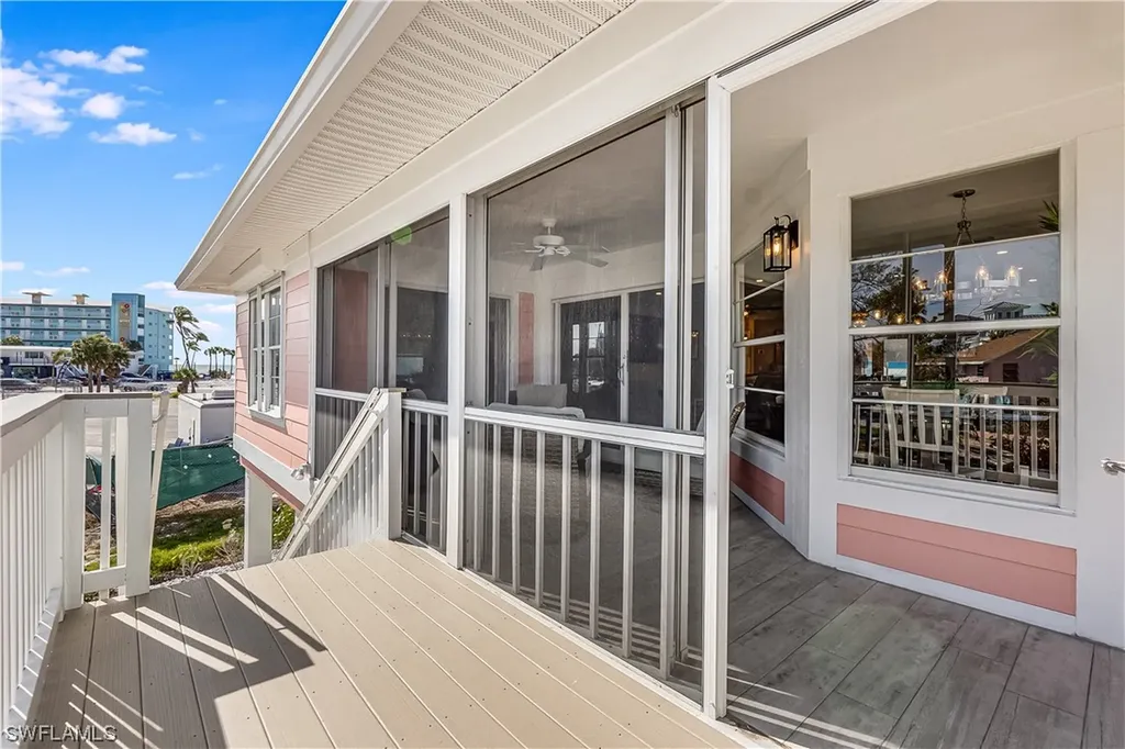 122 Primo Drive Fort Myers Beach FL 33931