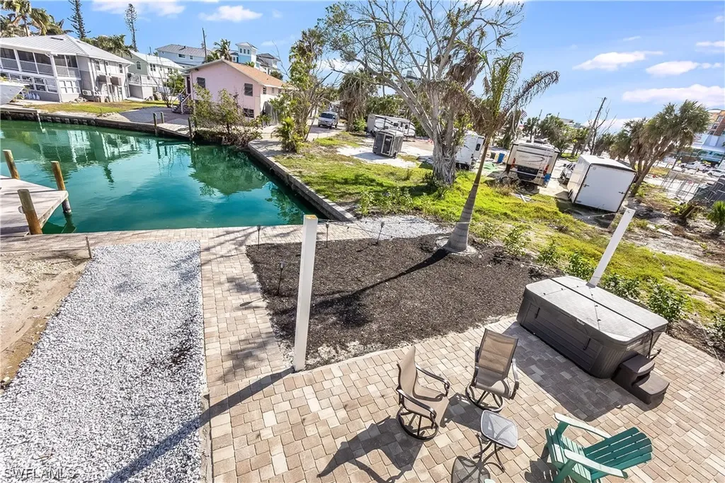 122 Primo Drive Fort Myers Beach FL 33931