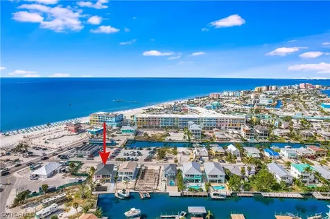 122 Primo Drive Fort Myers Beach FL 33931