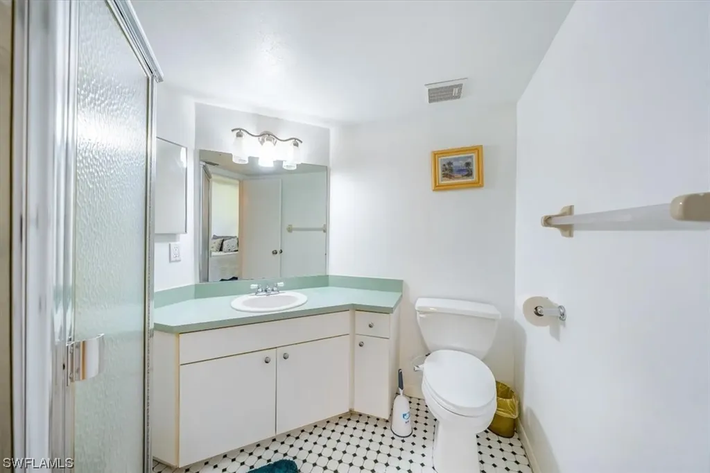 1714 Kings Lake Boulevard Naples FL 34112