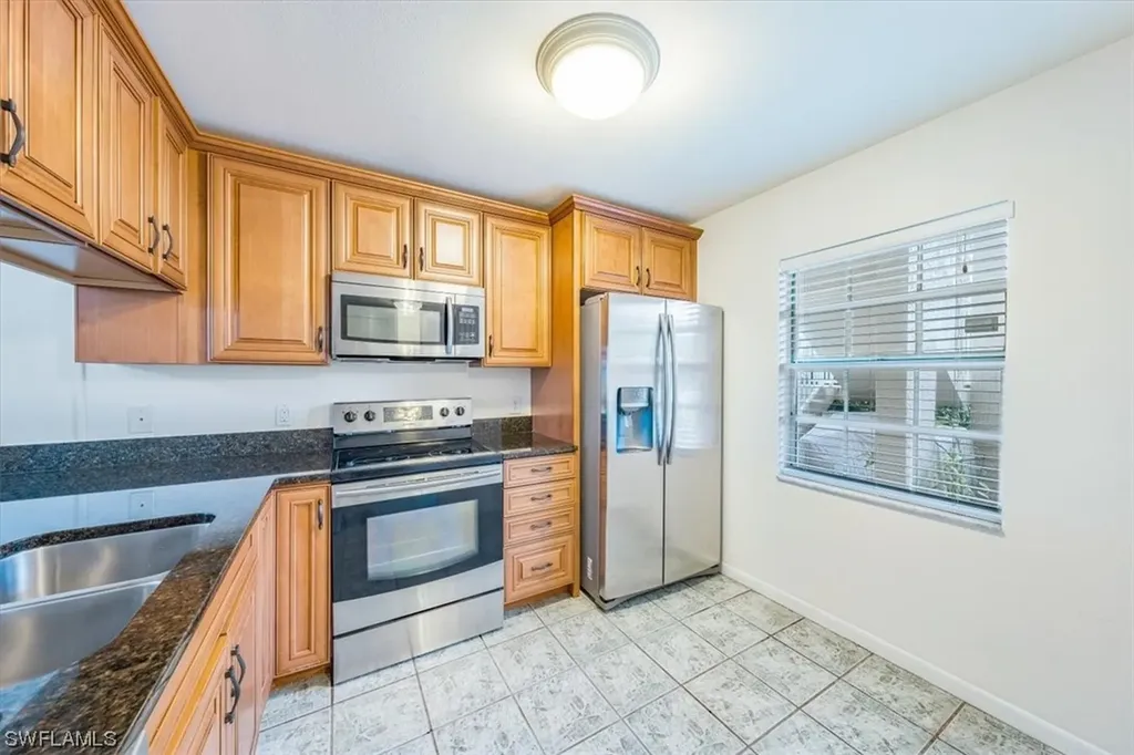1714 Kings Lake Boulevard Naples FL 34112