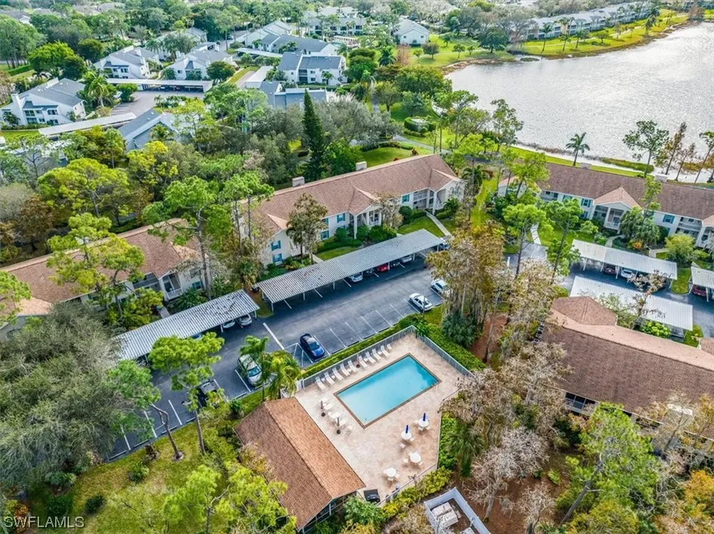 1714 Kings Lake Boulevard Naples FL 34112