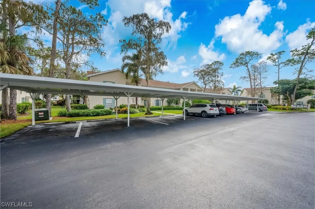 1714 Kings Lake Boulevard Naples FL 34112
