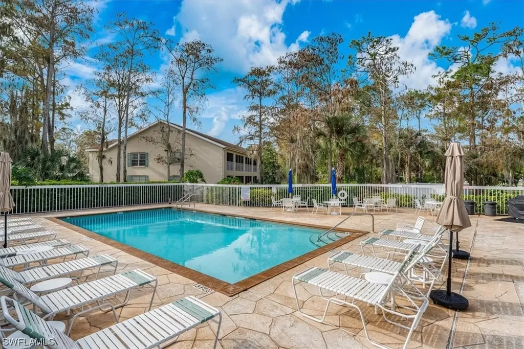 1714 Kings Lake Boulevard Naples FL 34112