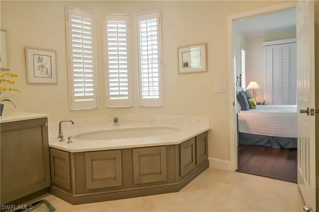 14335 Harbour Links Court Fort Myers FL 33908