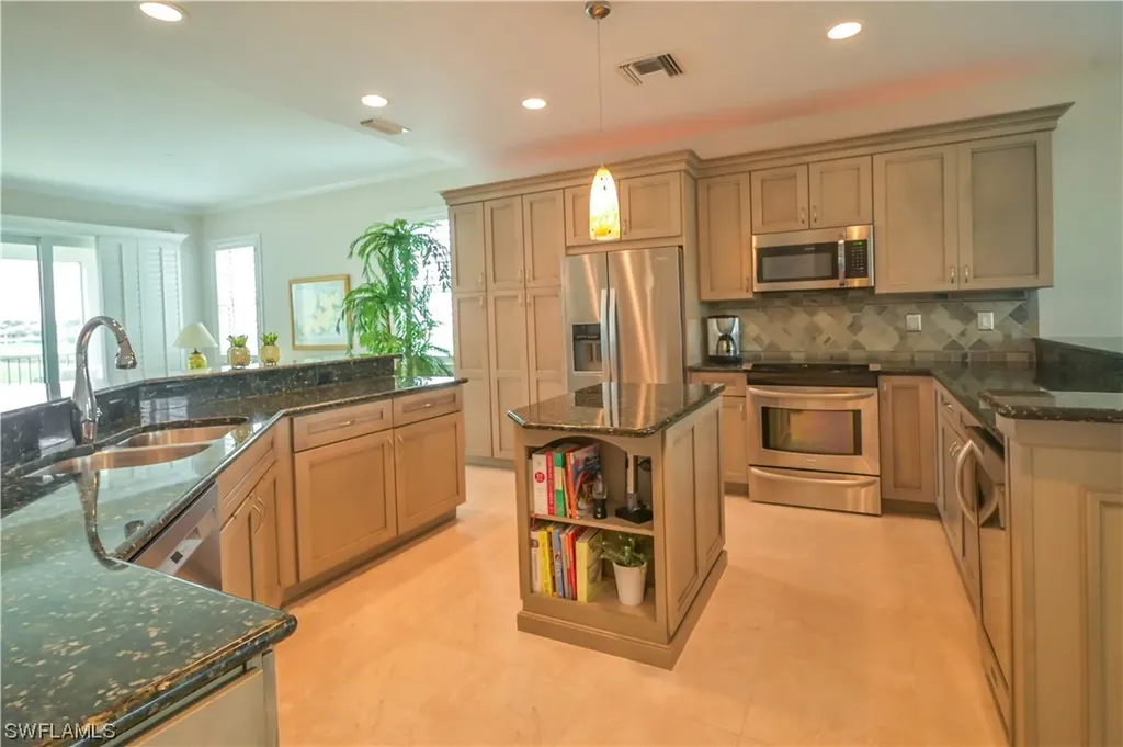 14335 Harbour Links Court Fort Myers FL 33908