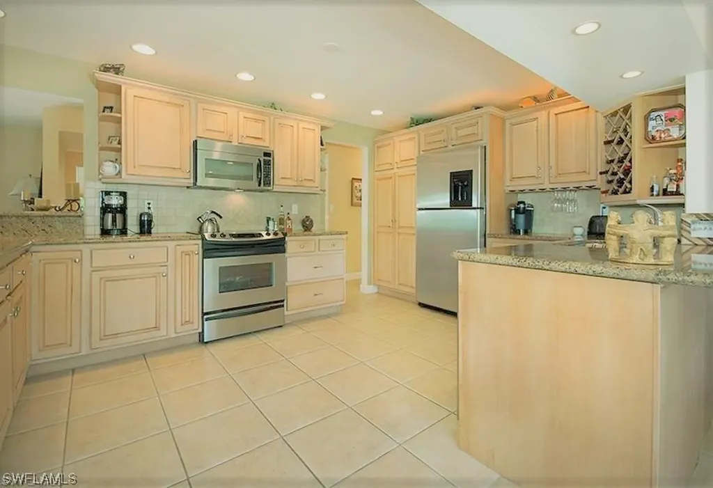 275 Tropical Shores Way Fort Myers Beach FL 33931