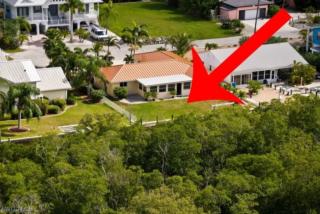 275 Tropical Shores Way Fort Myers Beach FL 33931