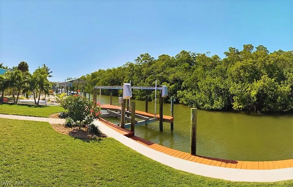 275 Tropical Shores Way Fort Myers Beach FL 33931