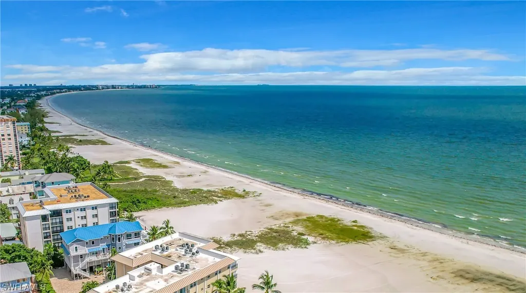 275 Tropical Shores Way Fort Myers Beach FL 33931