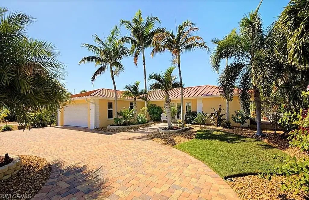275 Tropical Shores Way Fort Myers Beach FL 33931