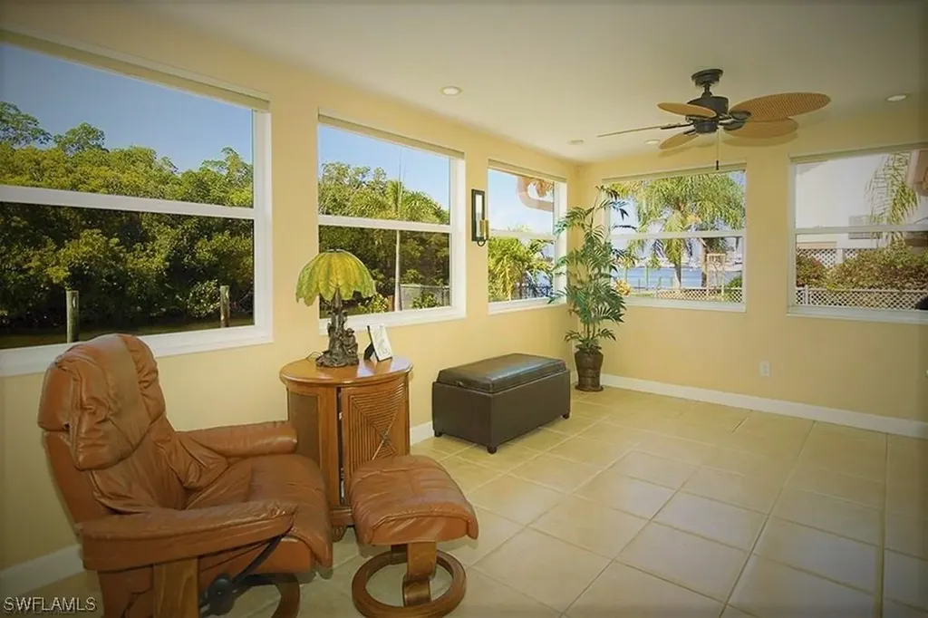275 Tropical Shores Way Fort Myers Beach FL 33931