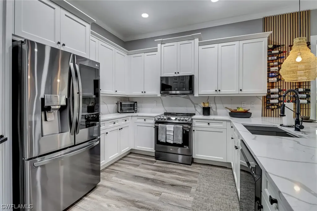 13391 Silktail Drive Naples FL 34109