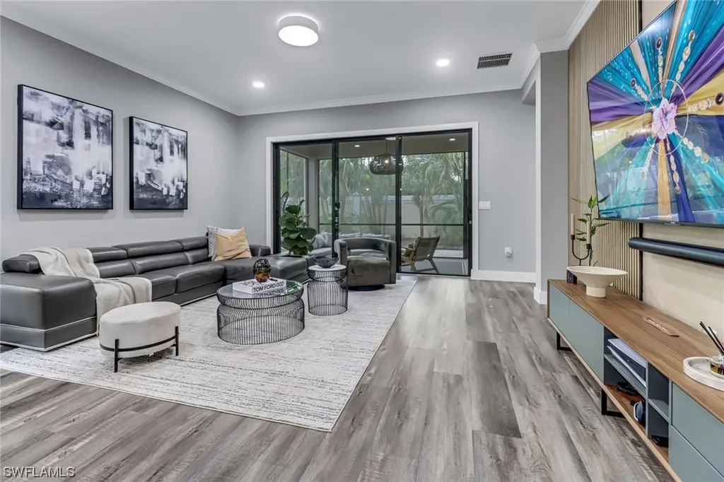 13391 Silktail Drive Naples FL 34109
