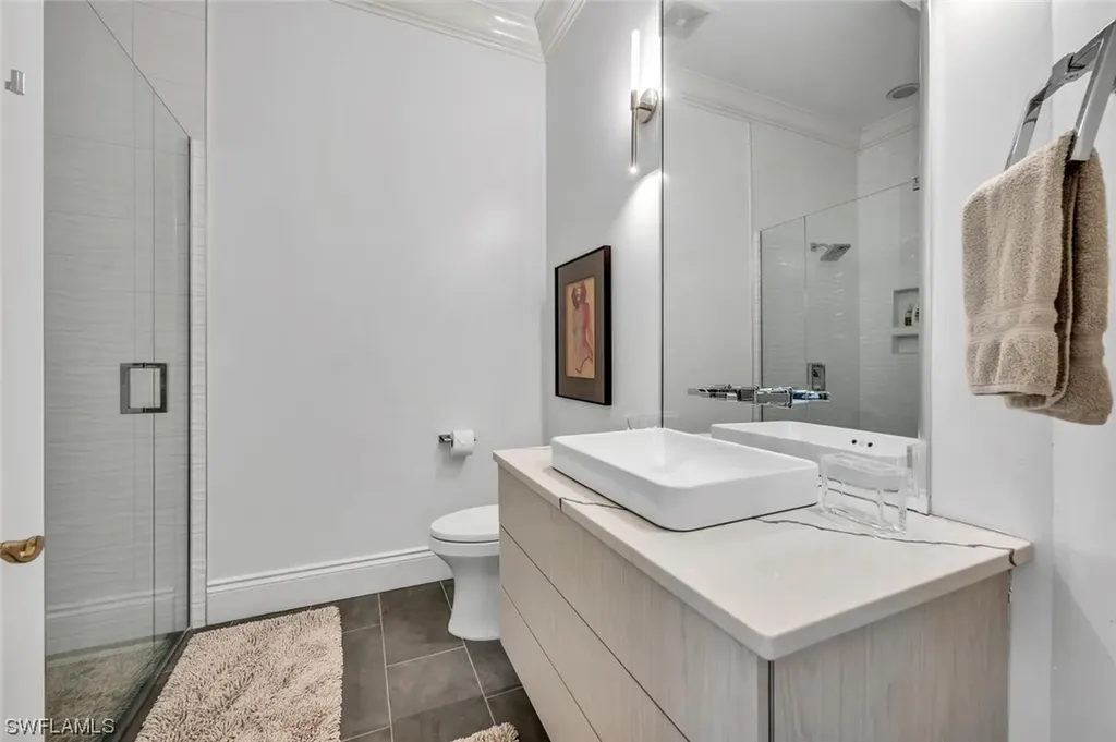 1017 Barcarmil Way Naples FL 34110