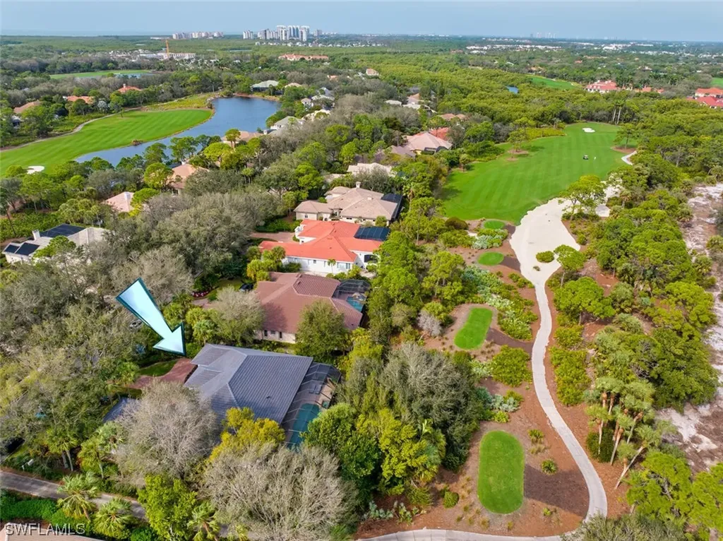 1017 Barcarmil Way Naples FL 34110