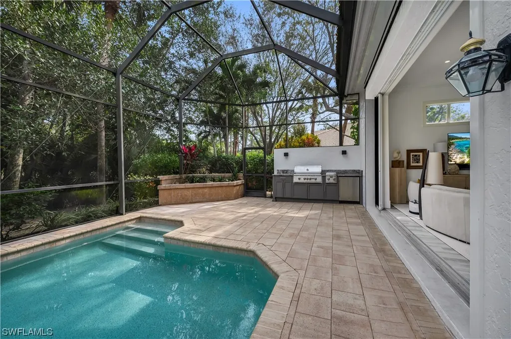 1017 Barcarmil Way Naples FL 34110