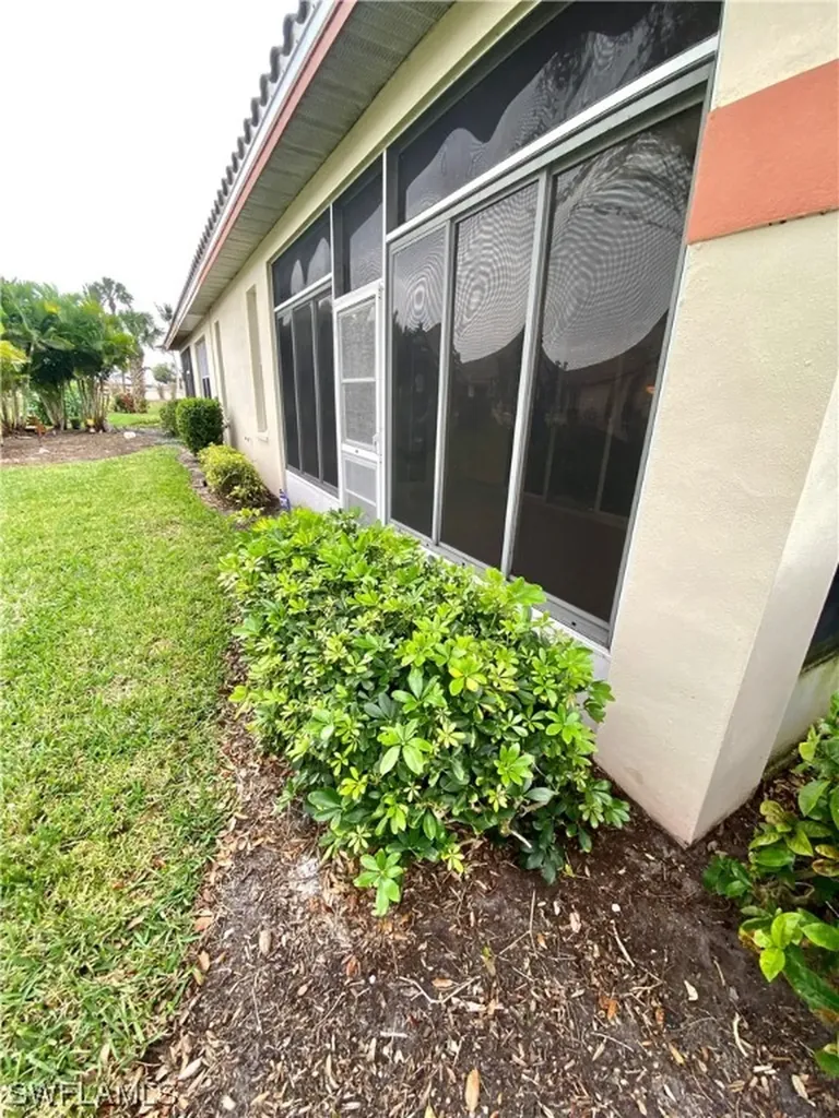15229 Knots Landing Fort Myers FL 33908