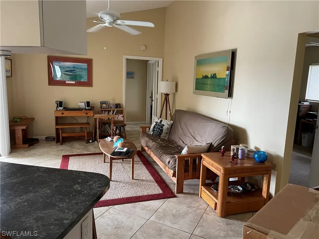 355 Henderson Court Marco Island FL 34145