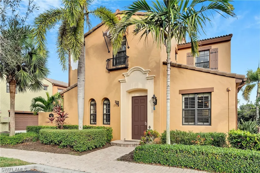 Naples FL, 9154 Chula Vista Street, Unit 133-1