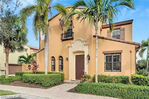 9154 Chula Vista Street Naples FL 34113