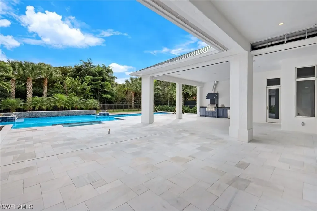 16743 Enclave Circle Naples FL 34110