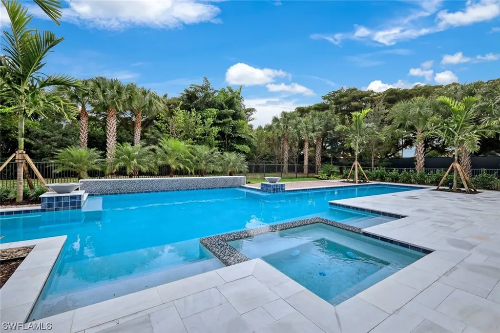 16743 Enclave Circle Naples FL 34110