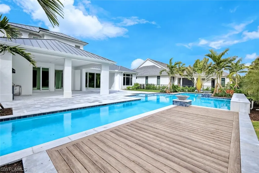 16743 Enclave Circle Naples FL 34110