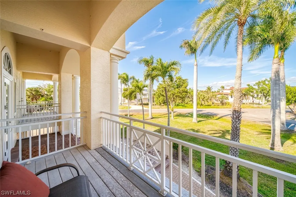 2239 Starfish Lane Sanibel FL 33957