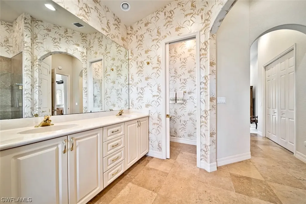2239 Starfish Lane Sanibel FL 33957
