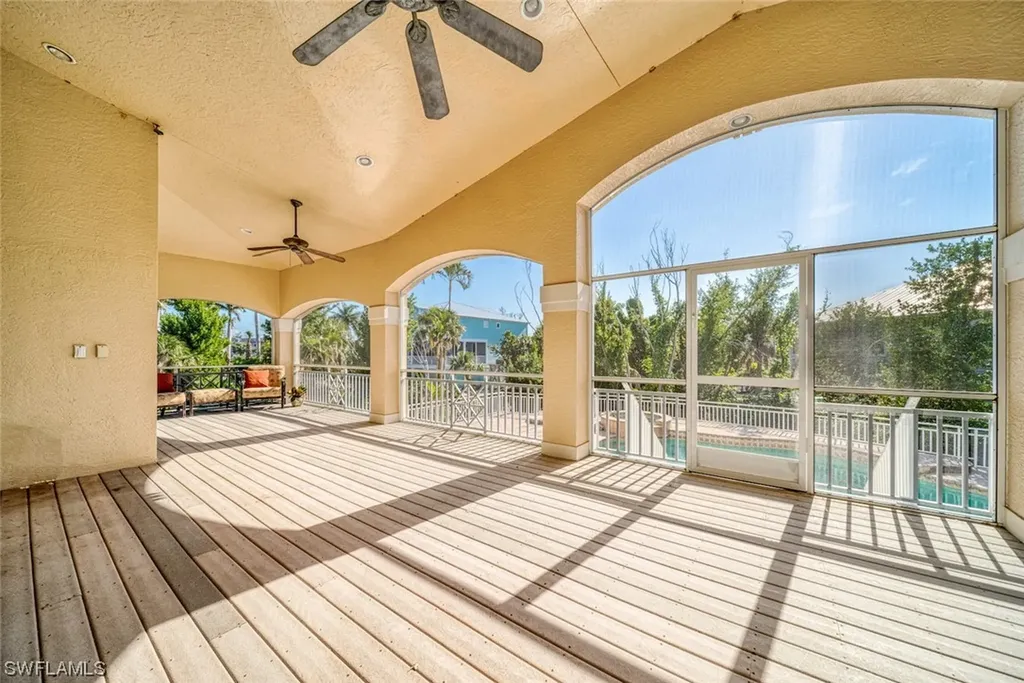 2239 Starfish Lane Sanibel FL 33957