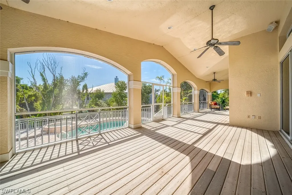 2239 Starfish Lane Sanibel FL 33957