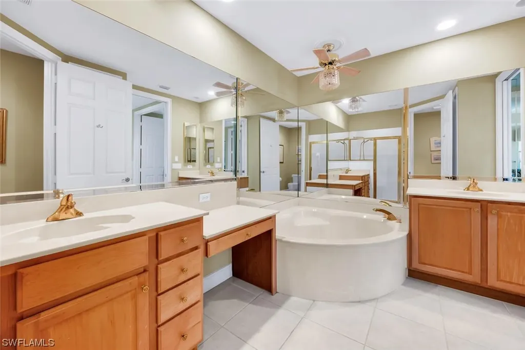 5975 Trophy Drive Naples FL 34110