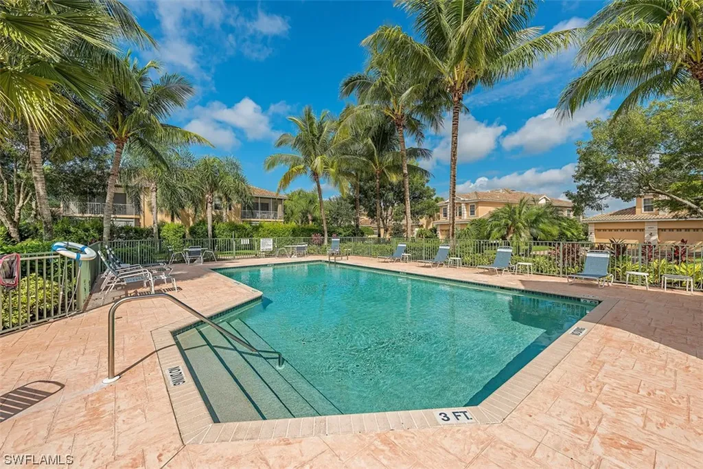 5975 Trophy Drive Naples FL 34110