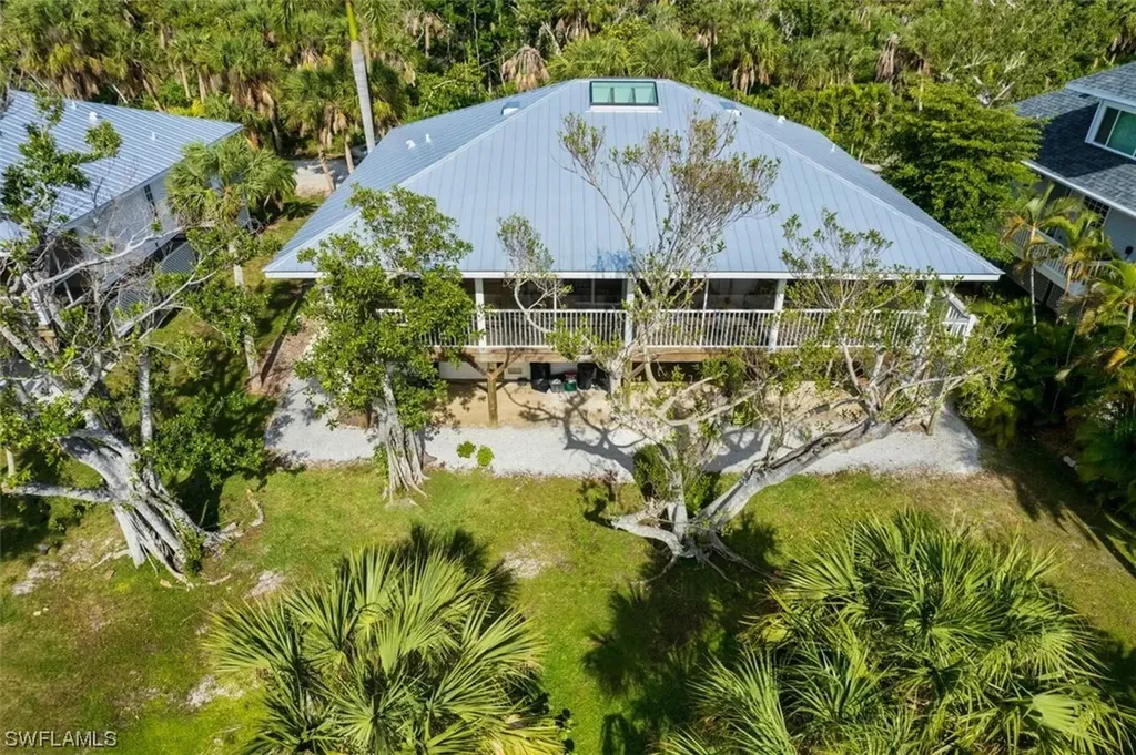 2166 Egret Circle Sanibel FL 33957