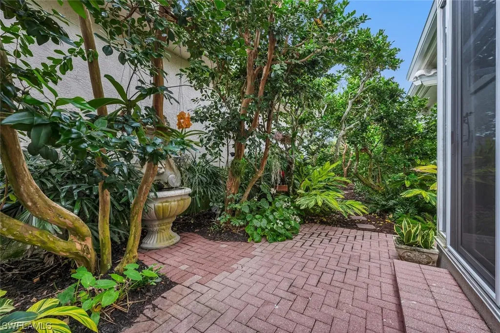 4236 Sanctuary Way Bonita Springs FL 34134