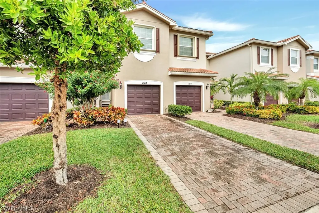 6533 Monterey Point Naples FL 34105