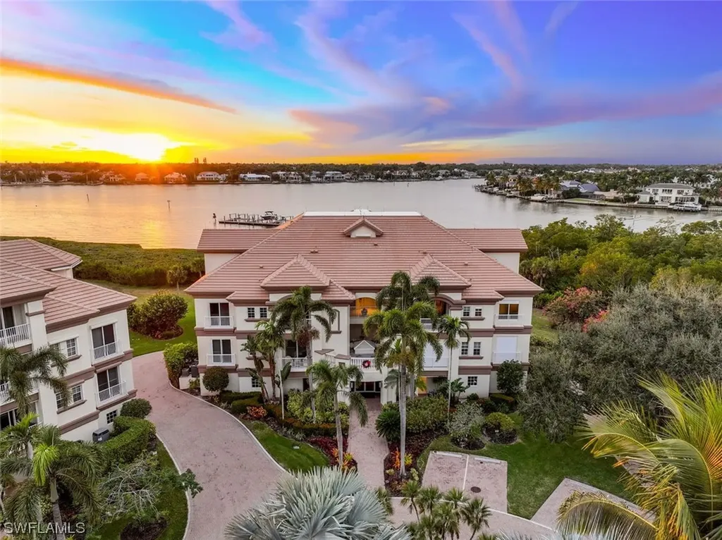 1510 Star Point Lane Naples FL 34112