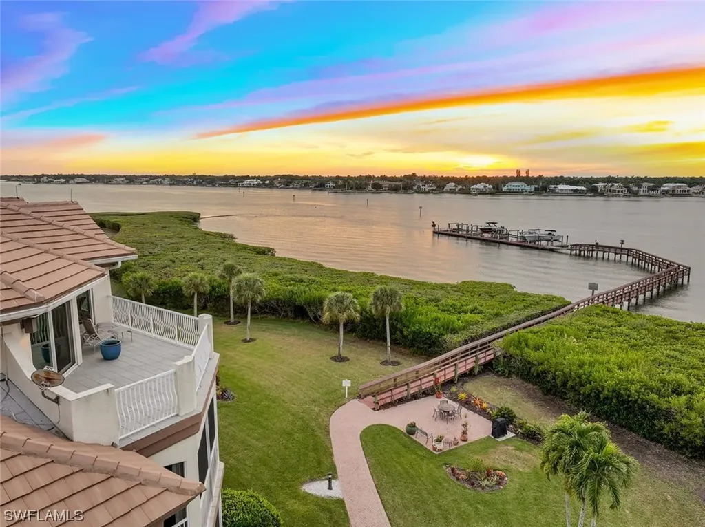 1510 Star Point Lane Naples FL 34112