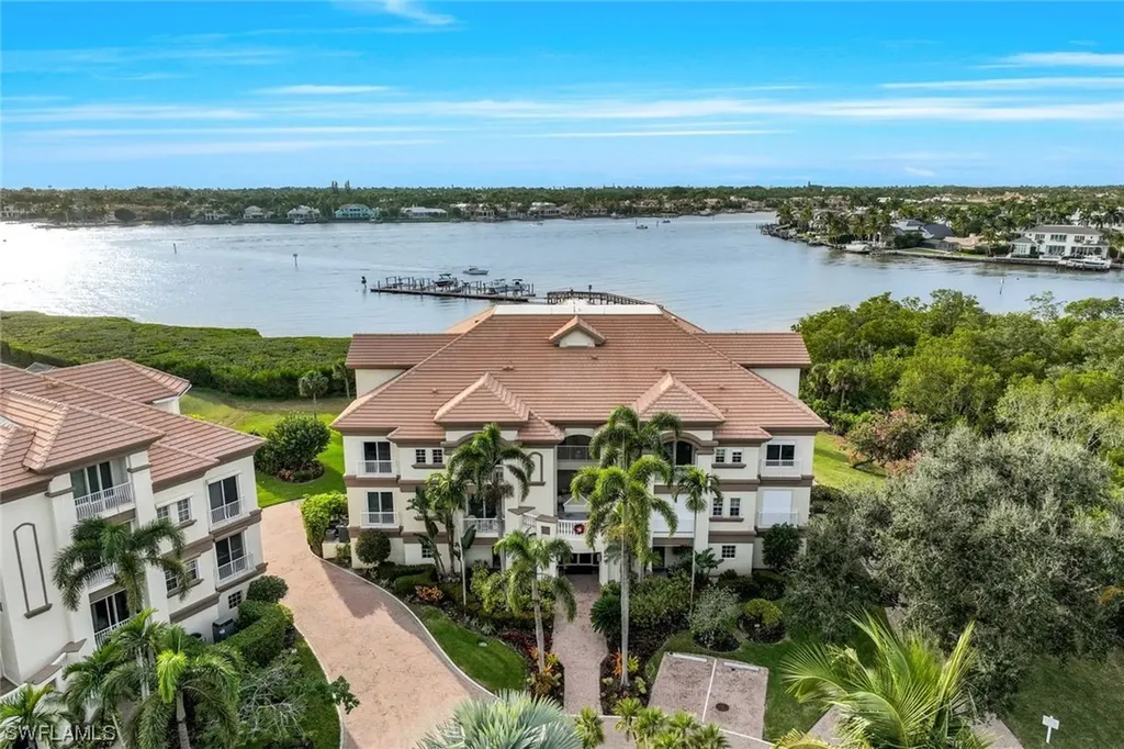 1510 Star Point Lane Naples FL 34112