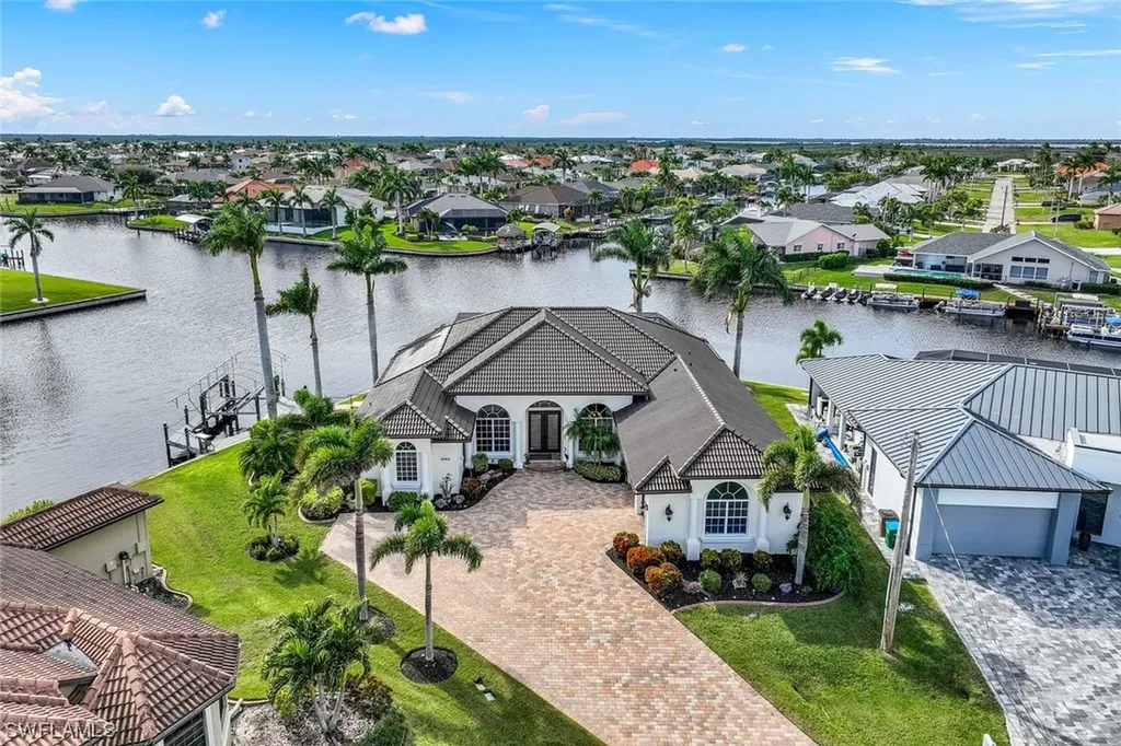 2744 SW 37th Terrace Cape Coral FL 33914