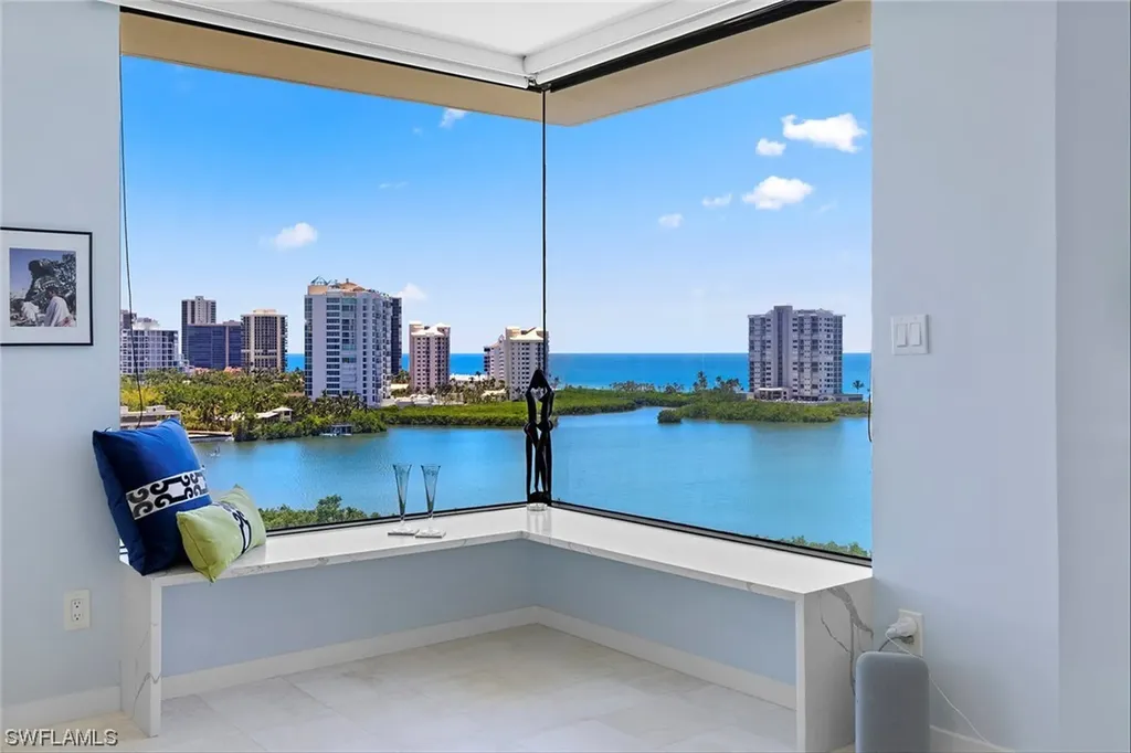 5555 Heron Point Drive Naples FL 34108
