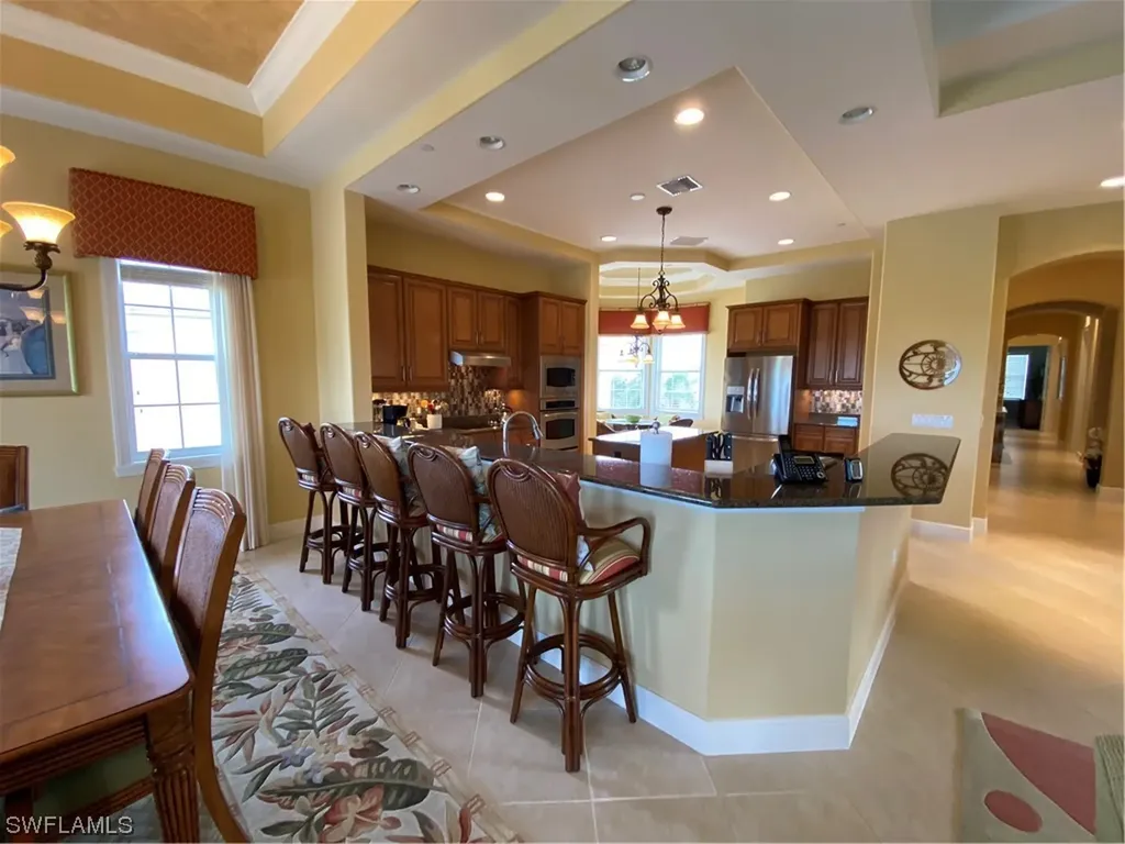 534 Avellino Isle Circle Naples FL 34119