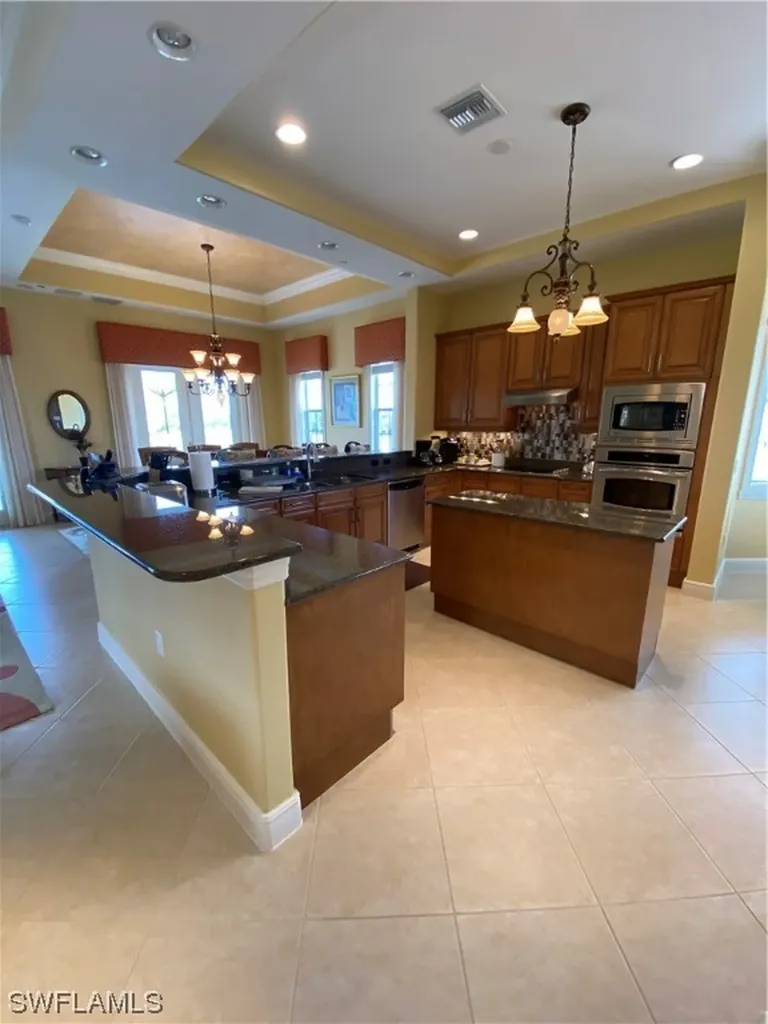 534 Avellino Isle Circle Naples FL 34119