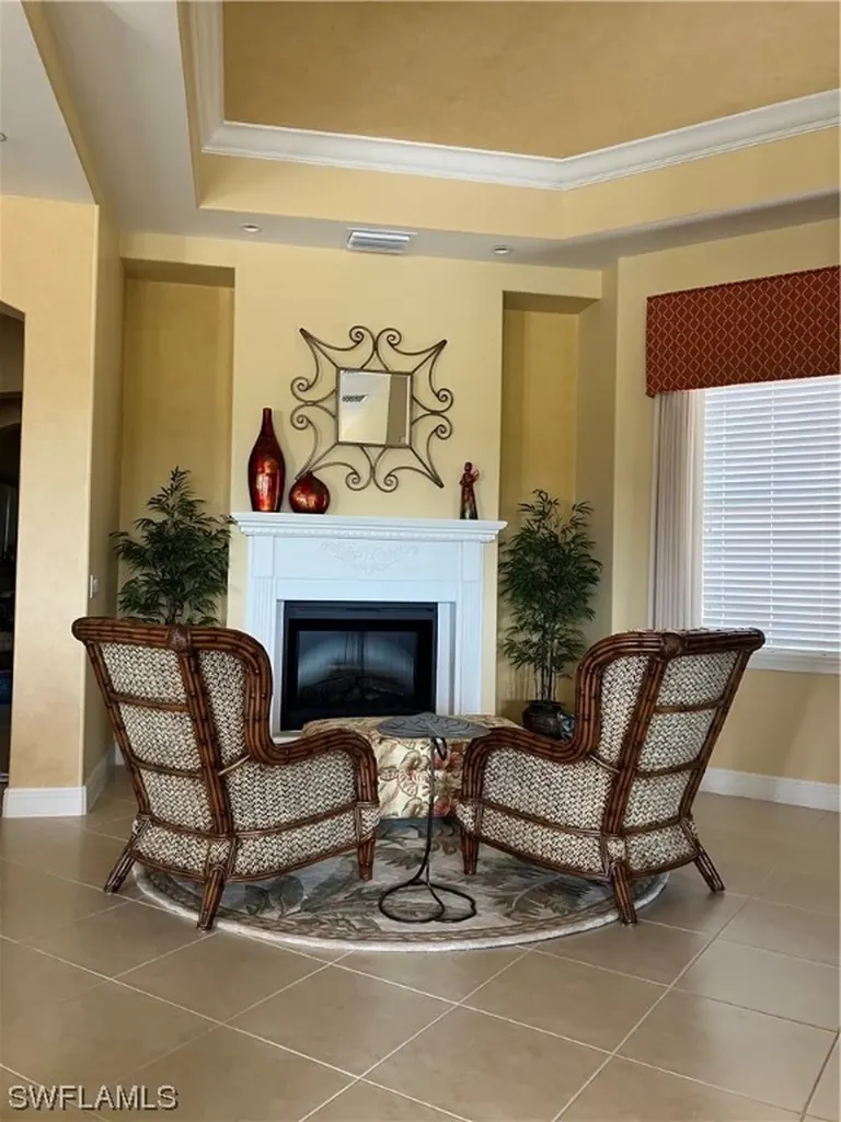 534 Avellino Isle Circle Naples FL 34119