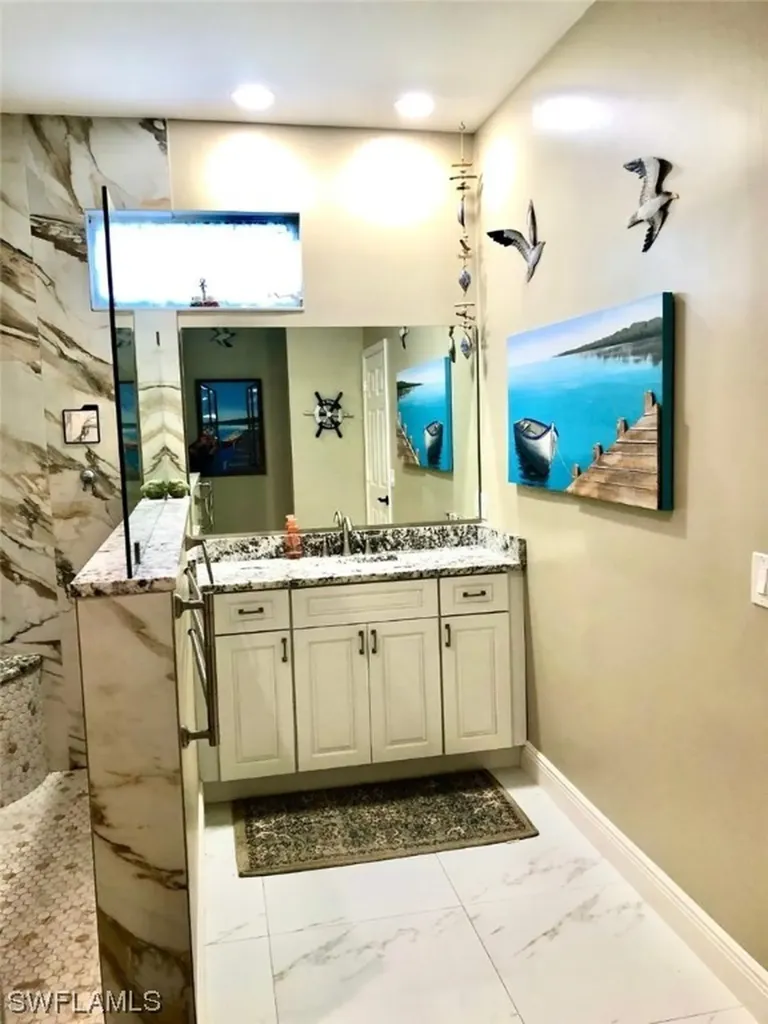 204 Stanhope Circle Naples FL 34104
