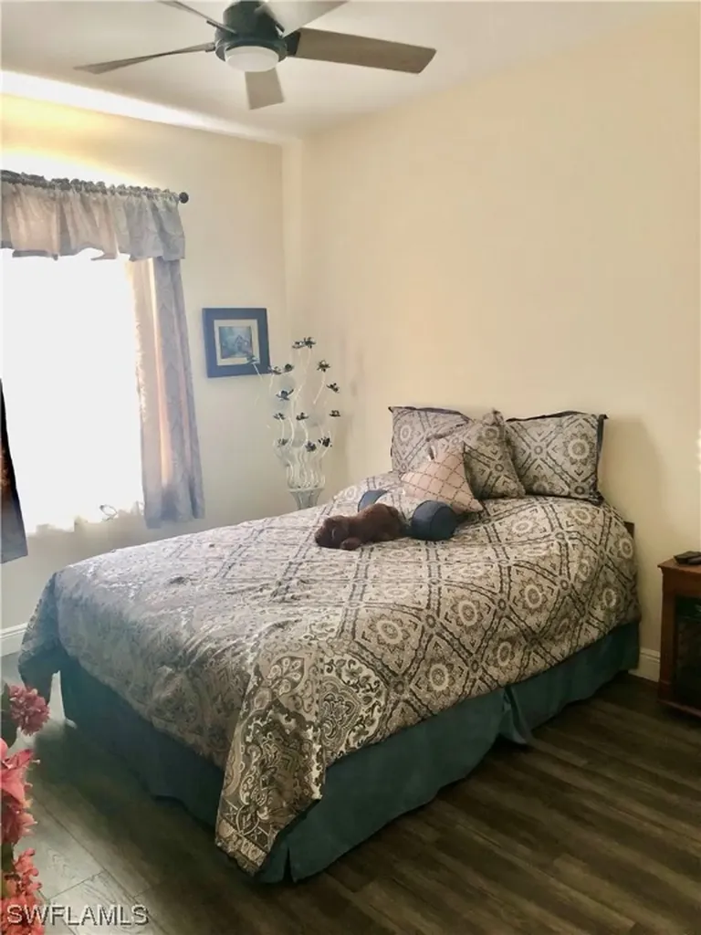 204 Stanhope Circle Naples FL 34104