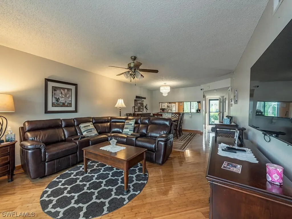 5784 Deauville Circle Naples FL 34112